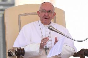 FRANCISCO AFIRMA QUE VAI A FÁTIMA COMO “PEREGRINO NA ESPERANÇA E NA PAZ”