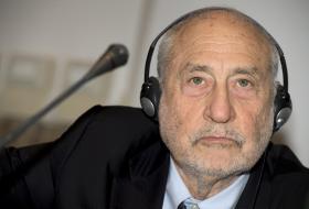 STIGLITZ DIZ QUE EUROGRUPO PRECISA DE LÍDER QUE CONHEÇA DIVERSIDADE DA ZONA EURO E APONTA CENTENO
