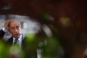 MARCELO NÃO COMENTA DEBATE DAS ELEIÇÕES FRANCESAS PORQUE TERÁ DE SE DAR BEM COM O VENCEDOR