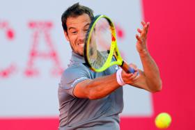 GASQUET PERDE NO ESTORIL OPEN E DEIXA TORNEIO SEM ANTIGOS CAMPEÕES