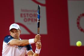 GILLES MULLER VAI DEFRONTAR PABLO CARREÑO BUSTA NA FINAL DO ESTORIL OPEN