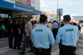 HABITANTES DE ALMEIDA ABANDONARAM BALCÃO DA CGD DE VILAR FORMOSO, REGRESSAM DIA 17