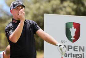 MATT WALLACE FECHA PRIMEIRA RONDA NA FRENTE, LIMA NO TERCEIRO LUGAR DO OPEN DE PORTUGAL