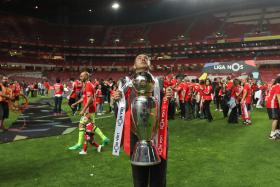 BENFICA CAMPEÃO: PSP ESTIMA PRESENÇA DE 200.000 ADEPTOS NO MARQUÊS DE POMBAL