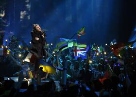 EUROVISÃO: COMISSÃO EUROPEIA FELICITA SALVADOR SOBRAL PELA VITÓRIA