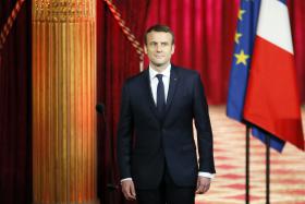 MACRON DESIGNA AUTARCA DE DIREITA MODERADO PARA PRIMEIRO-MINISTRO DE FRANÇA