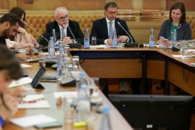 GOVERNO NÃO DÁ ORDENS À MISERICÓRDIA DE LISBOA – VIEIRA DA SILVA