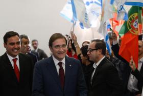 PASSOS ESTRANHA INTEGRAÇÃO DE PRECÁRIOS SEM DISCUSSÃO SOBRE ADMINISTRAÇÃO PÚBLICA