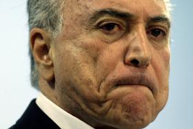 TEMER PERDE APOIO DE 4 PARTIDOS QUE FORMAM BASE DE APOIO POLÍTICO NA CÂMARA DOS DEPUTADOS