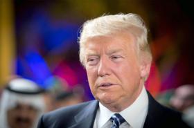 TRUMP APELA À LUTA CONTRA O TERRORISMO EM DISCURSO PERANTE LÍDERES MUÇULMANOS