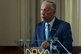 PRESIDENTE PROMETE SILÊNCIO SOBRE EUTANÁSIA E QUER “MÃOS LIVRES” PARA DECIDIR