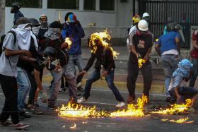 VENEZUELA: PELO MENOS TRÊS MORTOS DESDE SEGUNDA-FEIRA – MINISTÉRIO PÚBLICO