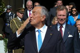 HÁ PORTUGUESES “EM TODAS AS ESQUINAS” – MARCELO