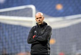 TREINADOR DO AJAX DIZ QUE FINAL “NÃO TEM O MESMO BRILHO” APÓS ATENTADO EM MANCHESTER