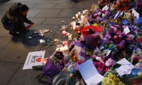 AUTOR DO ATENTADO EM MANCHESTER “PROVAVELMENTE NÃO AGIU SOZINHO” — GOVERNO