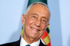 PRESIDENTE FELICITA PORTUGUESES QUE GANHARAM PRÉMIOS DE CINEMA E FOTOGRAFIA