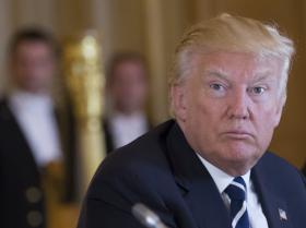 NATO DISCUTE TERRORISMO E PARTILHA DE ENCARGOS NA CIMEIRA DE ESTREIA DE TRUMP