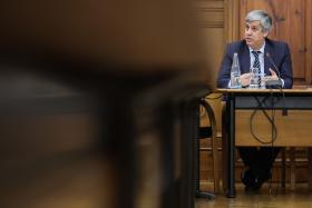 CENTENO GARANTE QUE PROCESSO DE VENDA DO NOVO BANCO DECORRE SEM ATRASOS