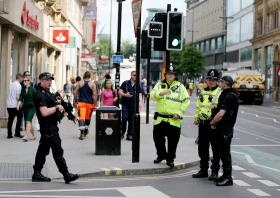 POLÍCIA DETÉM MAIS UM HOMEM SUSPEITO DE ESTAR RELACIONADO COM O ATENTADO DE MANCHESTER
