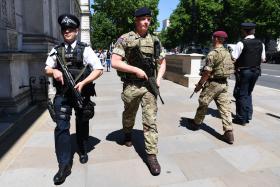 POLÍCIA BRITÂNICA ANUNCIA MAIS DUAS DETENÇÕES NA SEQUÊNCIA DO ATENTANDO DE MANCHESTER