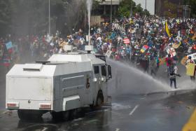 VENEZUELA: QUASE 3 MIL PESSOAS DETIDAS EM 60 DIAS DE PROTESTOS – ONG