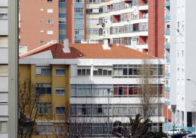 UNIVERSITÁRIOS QUEIXAM-SE DE “PREÇOS ESTAPAFÚRDIOS” NO ALOJAMENTO EM LISBOA