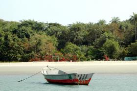 ORANGO PARQUE HOTEL, ONDE O LUCRO É INVESTIDO NA COMUNIDADE