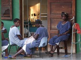 MANIFESTAÇÃO DE SÁBADO MOSTRA DIMENSÃO DA TENSÃO POLÍTICA – MULHERES GUINEENSES