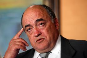 MORREU O ECONOMISTA MIGUEL BELEZA