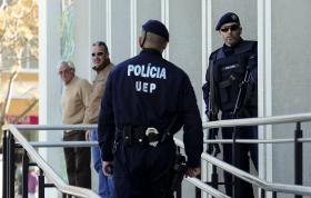 UNIDADE ESPECIAL DA PSP DE FARO INCUMBIDA DE FAZER SERVIÇOS DE LIMPEZA