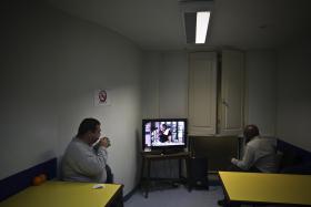 UTENTES DO SNS VÃO PASSAR A PODER MARCAR CONSULTAS PELA TELEVISÃO