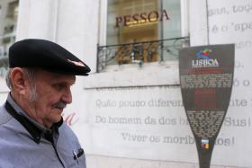 DOIS PROGRAMAS DE RÁDIO PARA FERNANDO PESSOA NO DIA DOS SEUS 129 ANOS