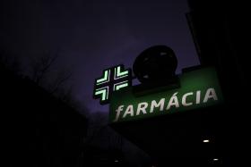UMA EM CINCO FARMÁCIAS EM INSOLVÊNCIA OU PENHORA