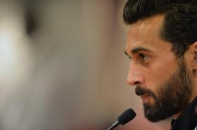 DEFESA ESPANHOL ÁLVARO ARBELOA ANUNCIA RETIRADA DO FUTEBOL