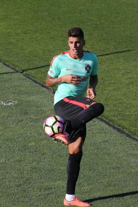 EURO SUB-21: “JOGO COM ESPANHA É IMPORTANTE MAS NÃO DECISIVO” – JOÃO CANCELO