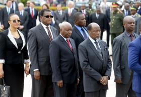 CHISSANO DIZ QUE AUDITORIA A DÍVIDAS OCULTAS AJUDA A PROMOVER TRANSPARÊNCIA