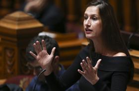 PCP E BE LAMENTAM PRECARIEDADE LABORAL, PSD E CDS ‘COLAM’ ESQUERDA ÀS POLÍTICAS DO GOVERNO