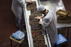 PREÇOS NA PRODUÇÃO INDUSTRIAL SOBEM MAIS DE 4% NA ZONA EURO E UE EM MARÇO