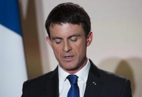 EX-PM FRANCÊS MANUEL VALLS ANUNCIA VITÓRIA POR 139 VOTOS, CANDIDATA DA ESQUERDA SUSPEITA DO RESULTADO