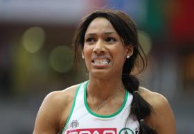 PATRÍCIA MAMONA ABRE ÉPOCA COM 14,42 METROS NO TRIPLO SALTO