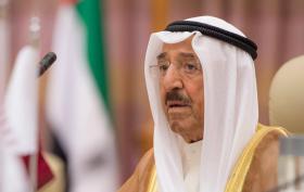 EMIR DO KOWEIT DESLOCA-SE À ARÁBIA SAUDITA PARA TENTAR MEDIAR CRISE NO GOLFO