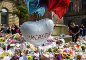 IRMÃO DO BOMBISTA SUICIDA DO ATENTADO DE MANCHESTER LIBERTADO SEM ACUSAÇÃO