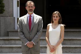 REI DE ESPANHA ENVIA MENSAGEM DE PESAR AO PRESIDENTE DA REPÚBLICA
