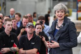 BREXIT: MAY E CORBYN APRESENTAM VISÕES CONTRADITÓRIAS SOBRE RISCOS E VANTAGENS