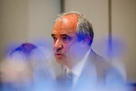 FNE MANTÉM GREVE DE PROFESSORES