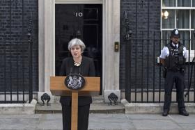 DATA DAS ELEIÇÕES NA GRÃ-BRETANHA MANTÉM-SE, CAMPANHA SERÁ RETOMADA NA SEGUNDA-FEIRA – PM