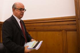 CDS QUER OUVIR MINISTRO DA DEFESA NO PARLAMENTO SOBRE ROUBO DE ARMAS DO EXÉRCITO