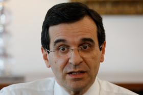 MINISTRO SUBLINHA GENEROSIDADE DOS PROFISSIONAIS DE SAÚDE E SETOR SOCIAL