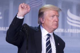 “O PRESIDENTE NÃO É UM MENTIROSO” — PORTA-VOZ DA CASA BRANCA