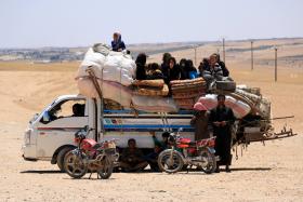 PELO MENOS 79 MORTOS EM CINCO DIAS DA OFENSIVA CONTRA ESTADO ISLÂMICO EM RAQA, NA SÍRIA